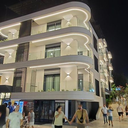 Lion Gate Hotel Sarandë 외부 사진
