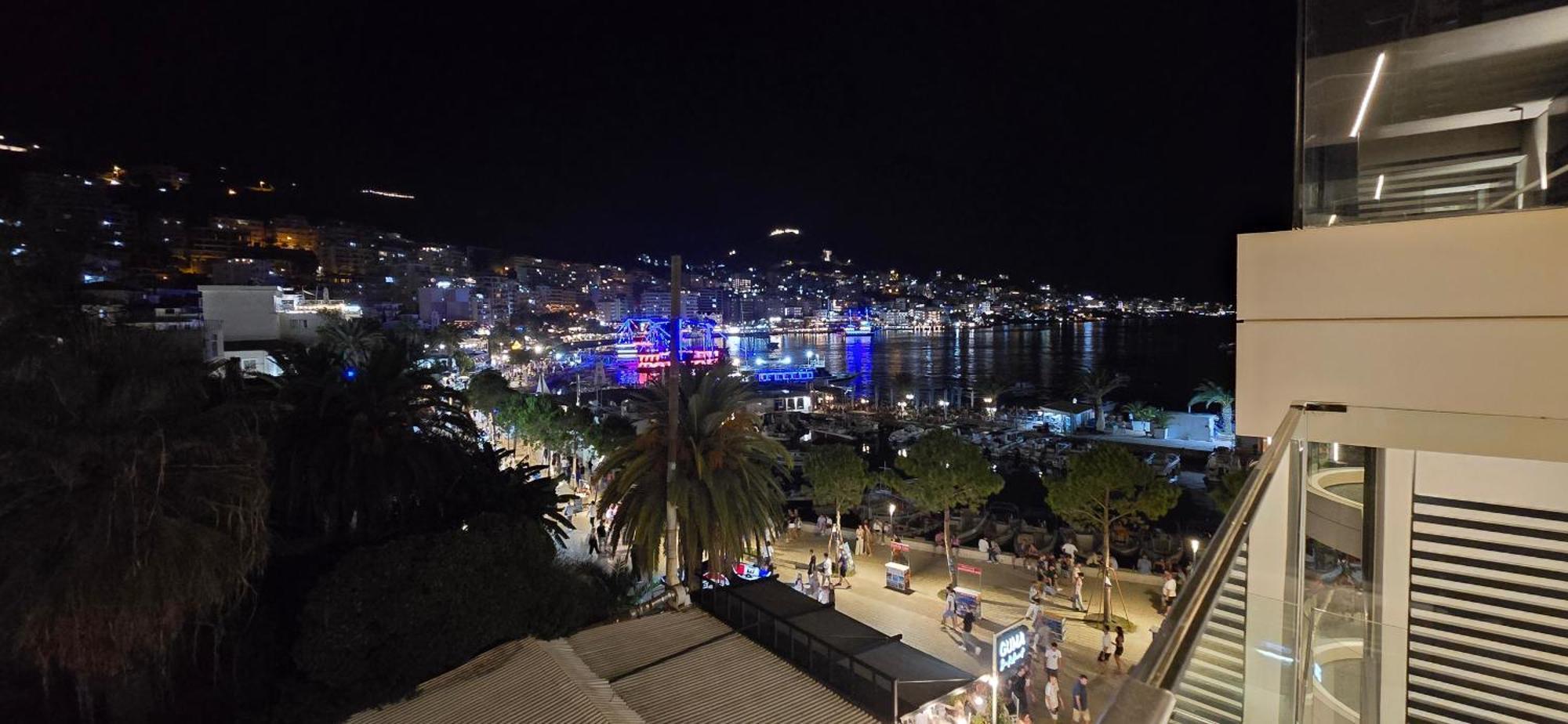 Lion Gate Hotel Sarandë 외부 사진