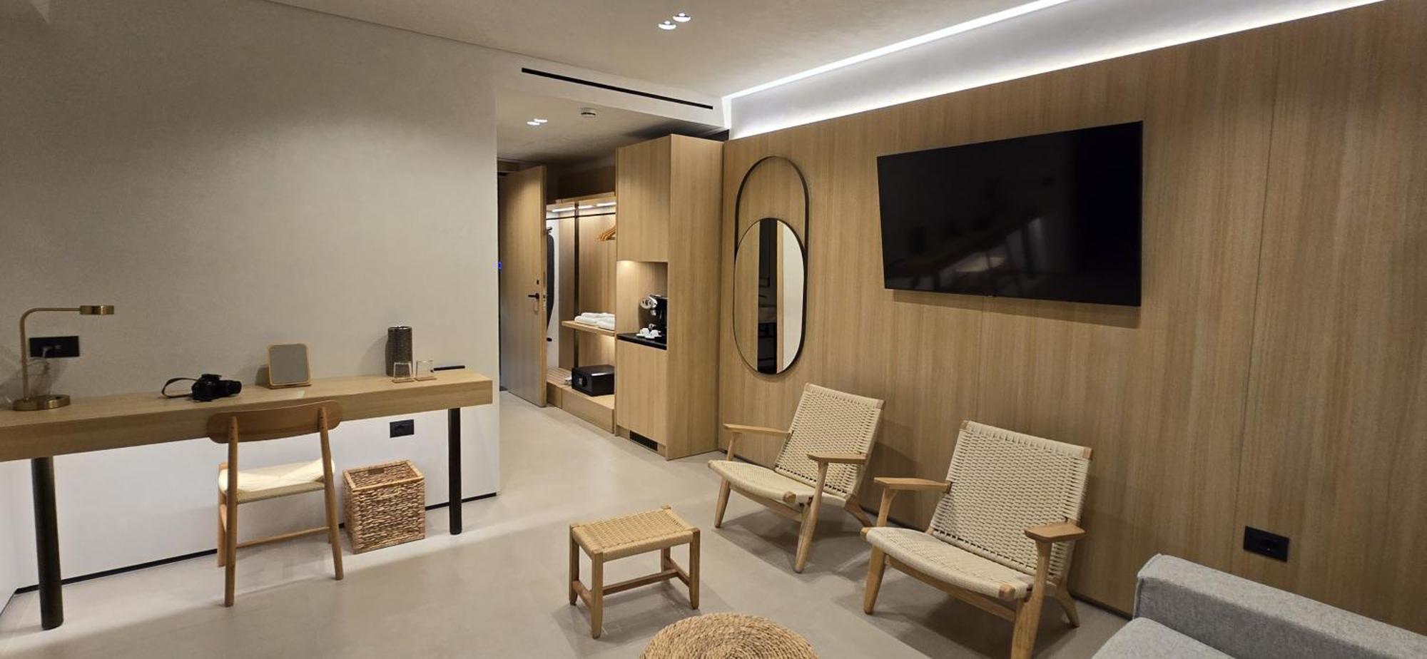 Lion Gate Hotel Sarandë 외부 사진