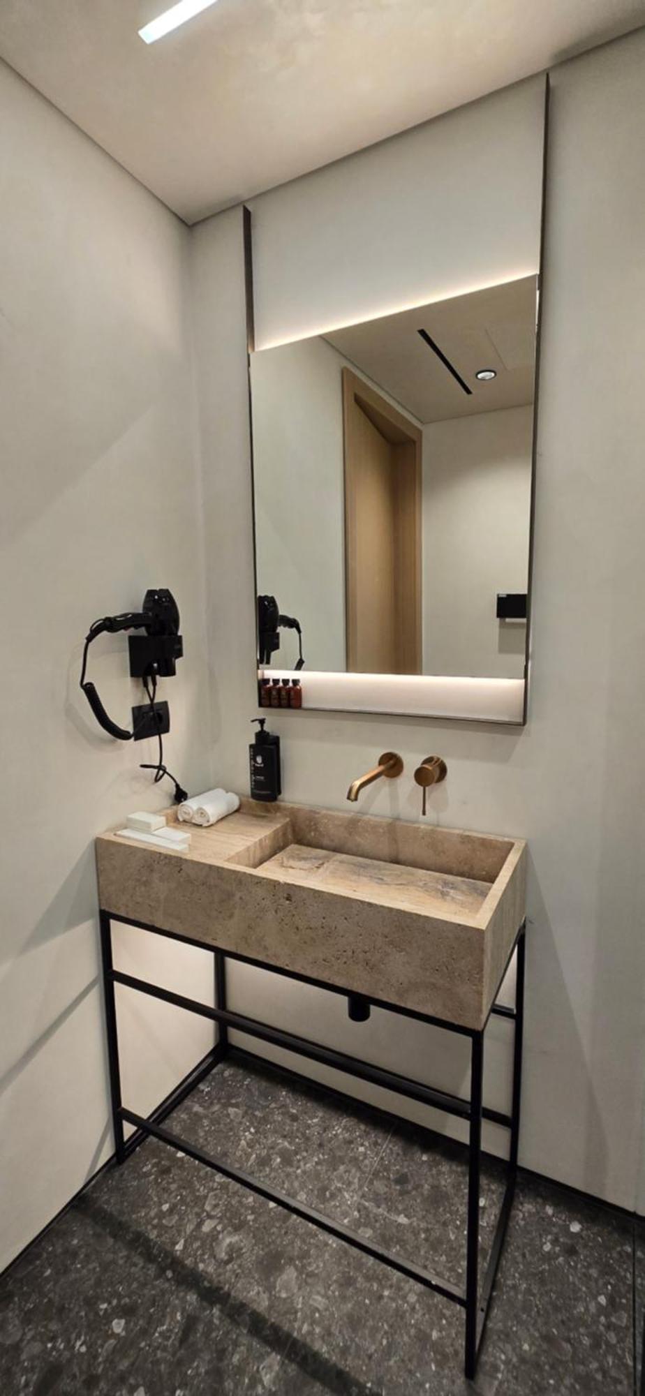 Lion Gate Hotel Sarandë 외부 사진